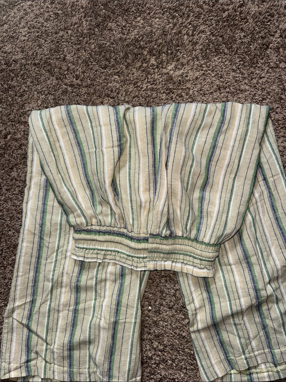 New Look Capris - Picture 3 of 3